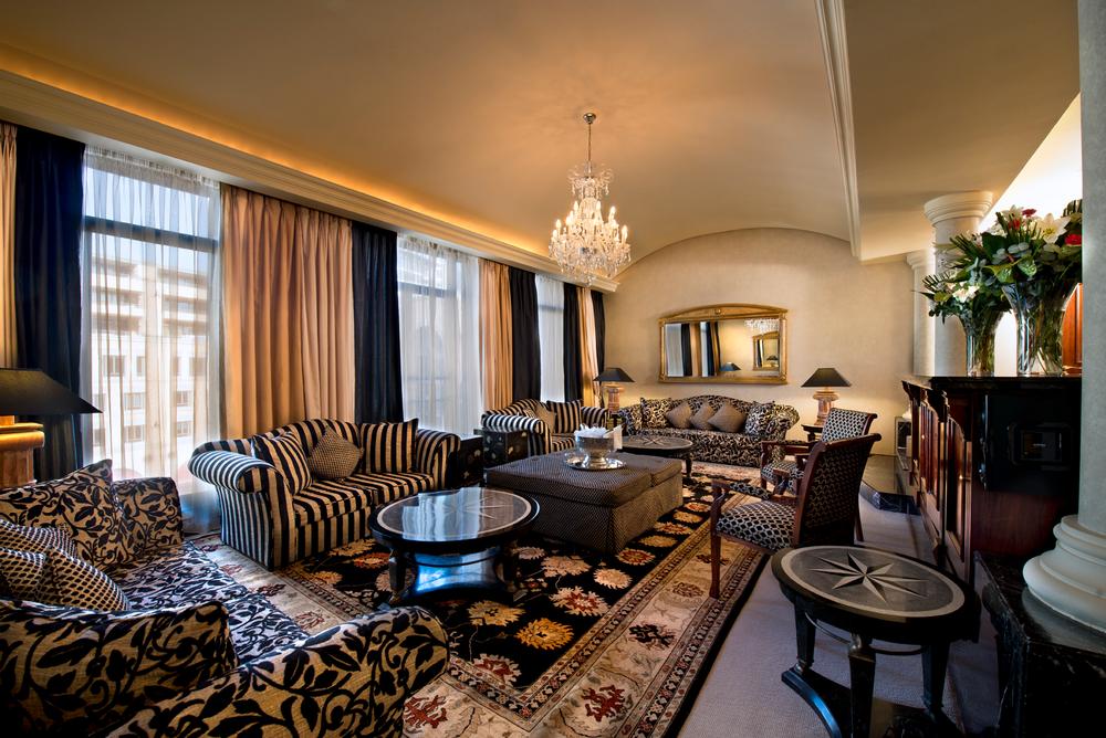 Presidential-Suite Lounge