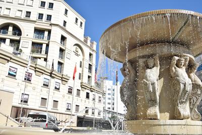The Michelangelo Hotel Fountain