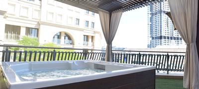 Michelangelo Rooftop Terrace Jacuzzi